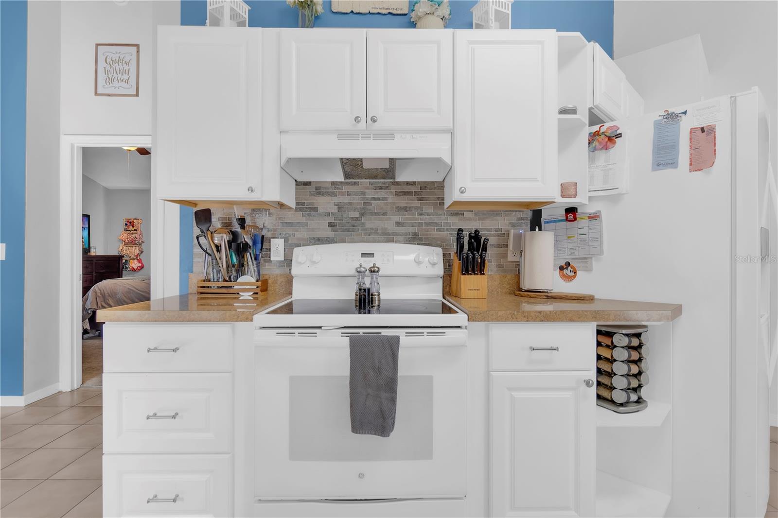 105 Holloway Court, FL