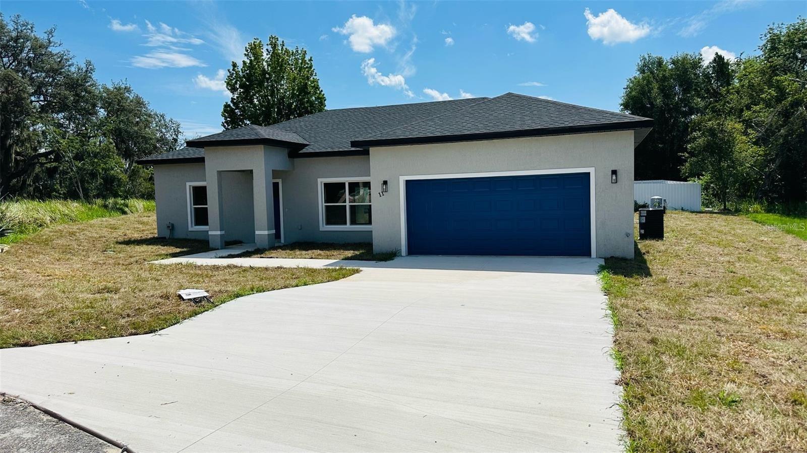11 Spruce Lane, FL