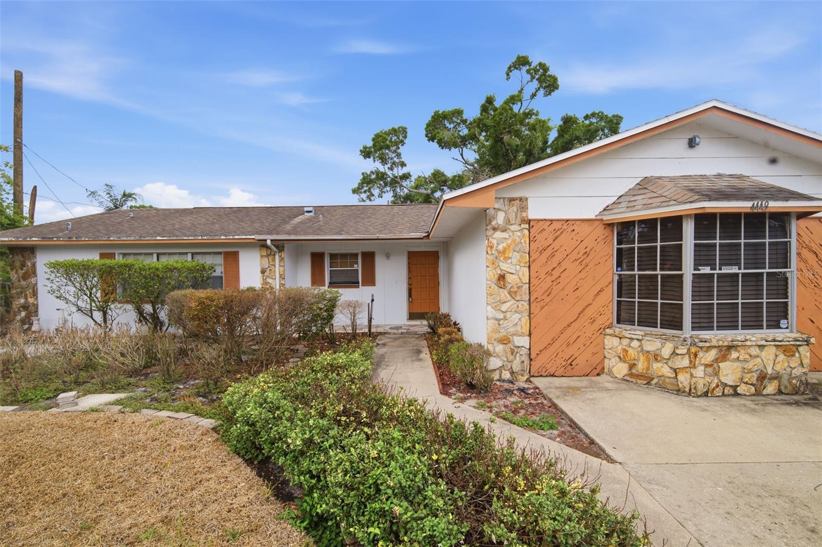 4449 Tarpon Dr, FL