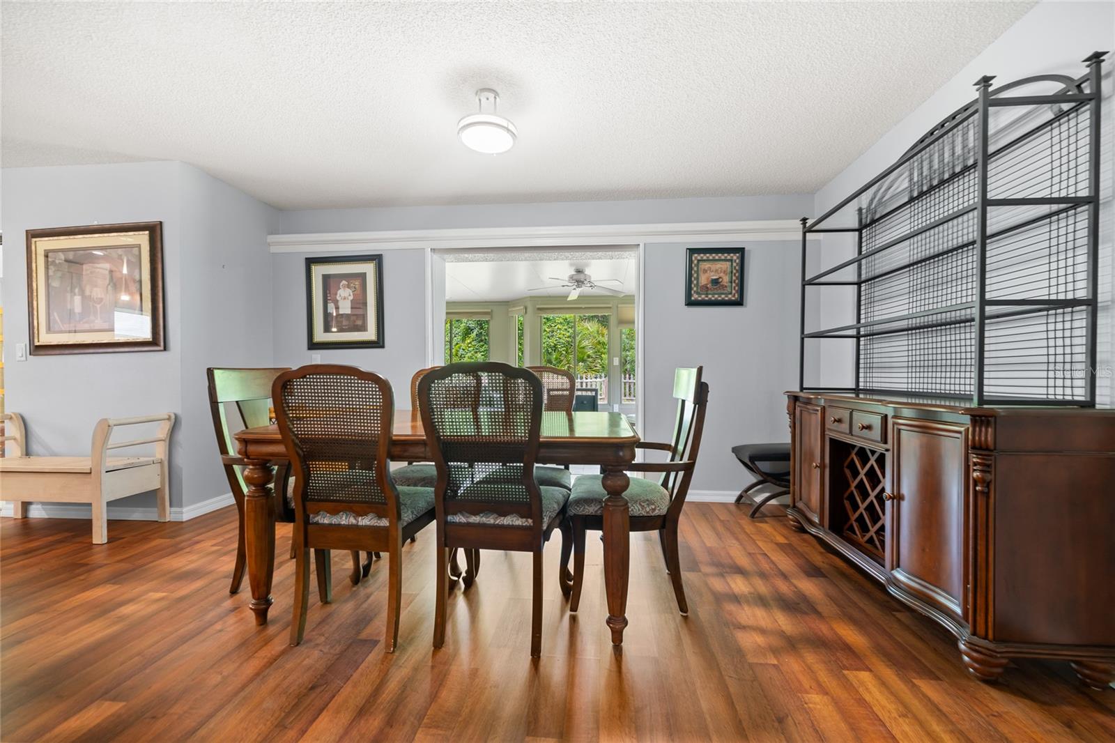 5 Wayland Place, FL