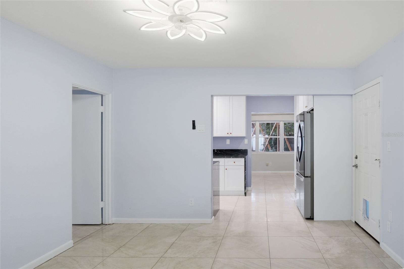 610 Ellendale Drive, FL
