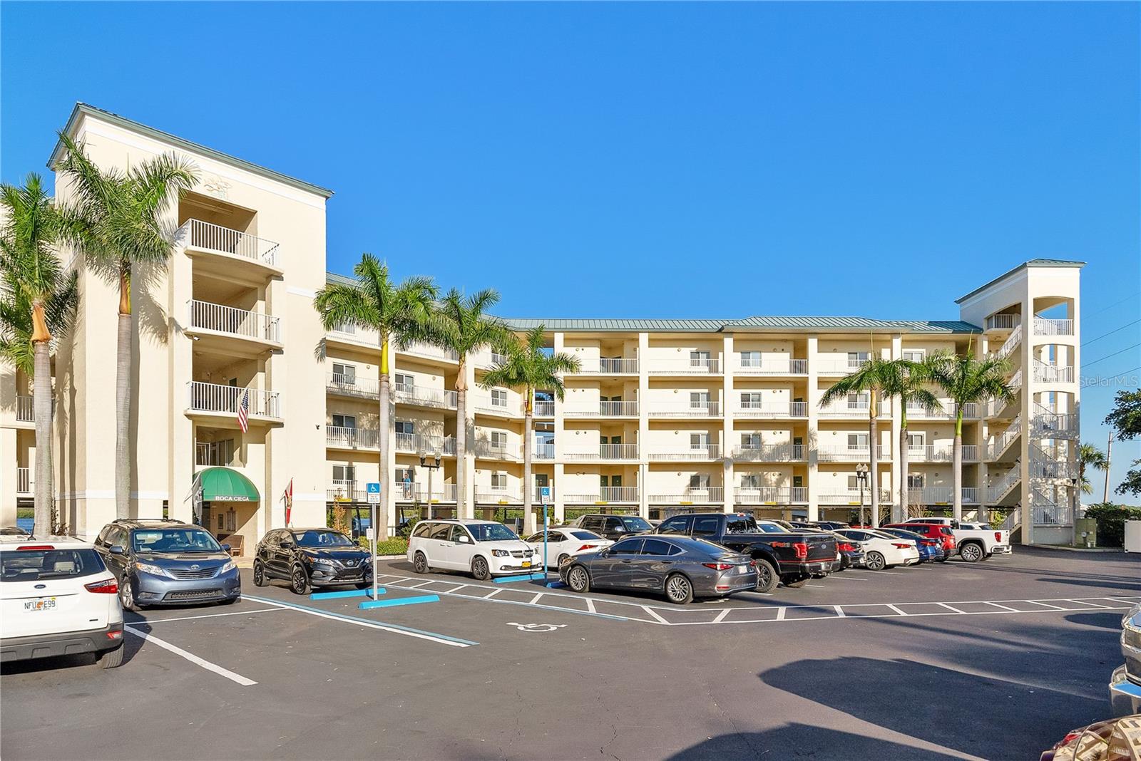 8800 Bay Pines Boulevard, FL