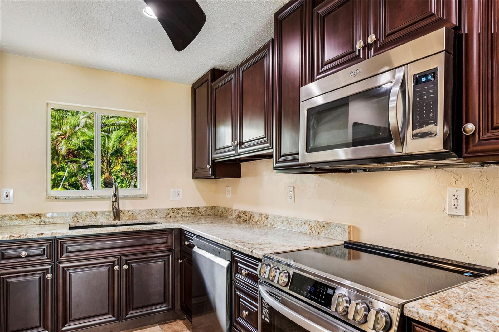 4601 Chancellor Street, FL