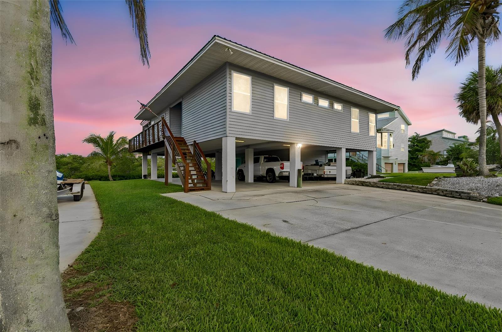 119 Burns Rd, FL