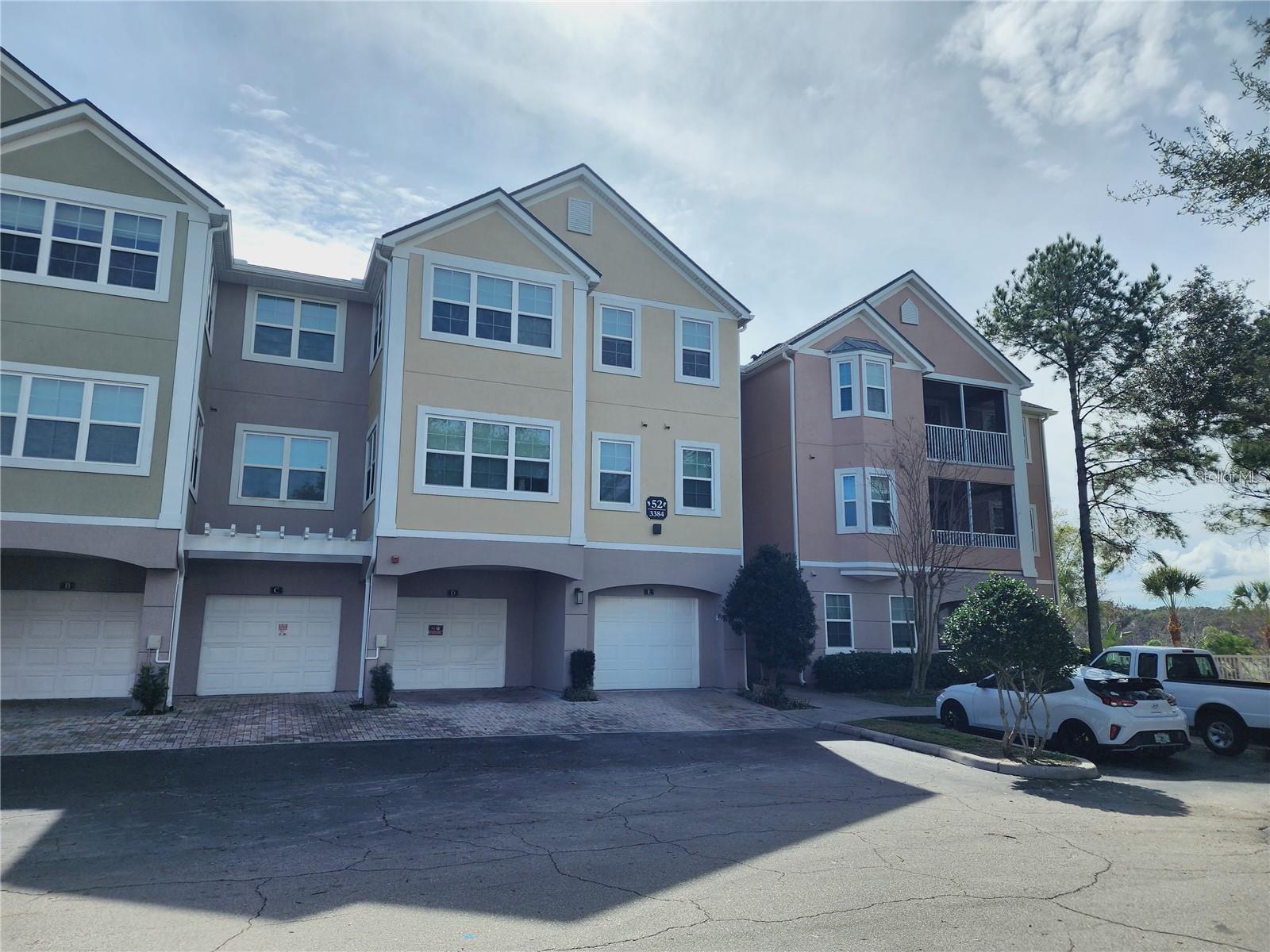3384 Corona Village Way #306, FL