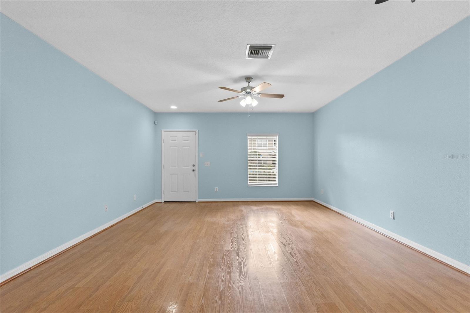 16221 Swan View Circle, FL