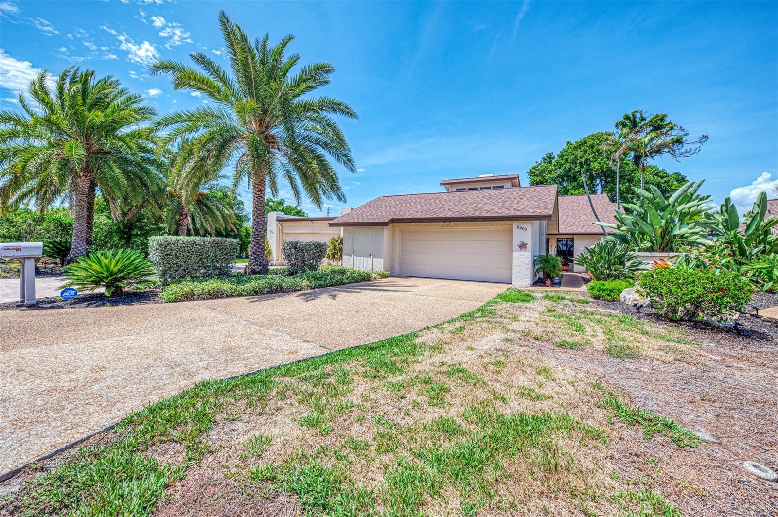 5903 La Vista Ln, FL