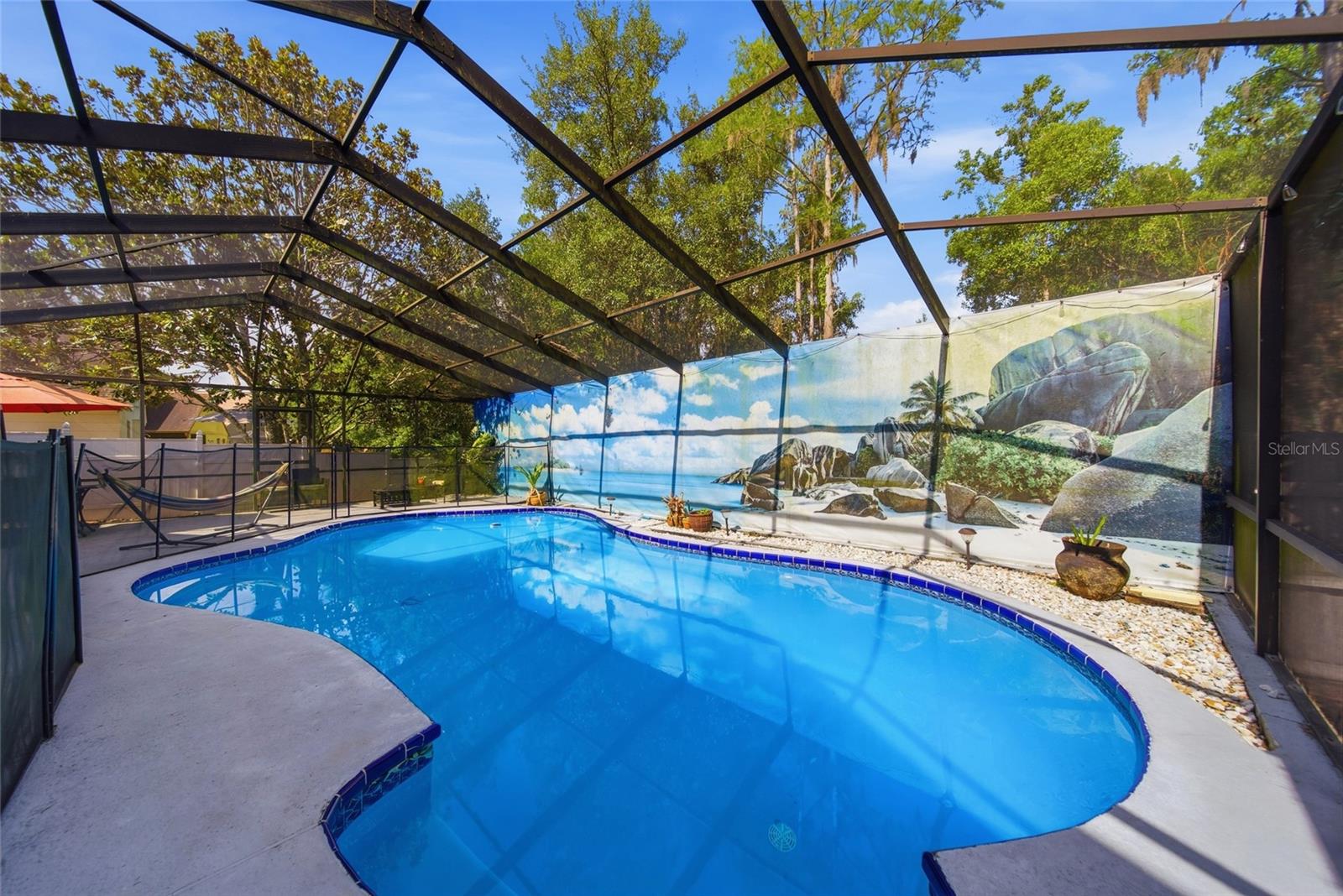 1621 Spinning Wheel Drive, FL