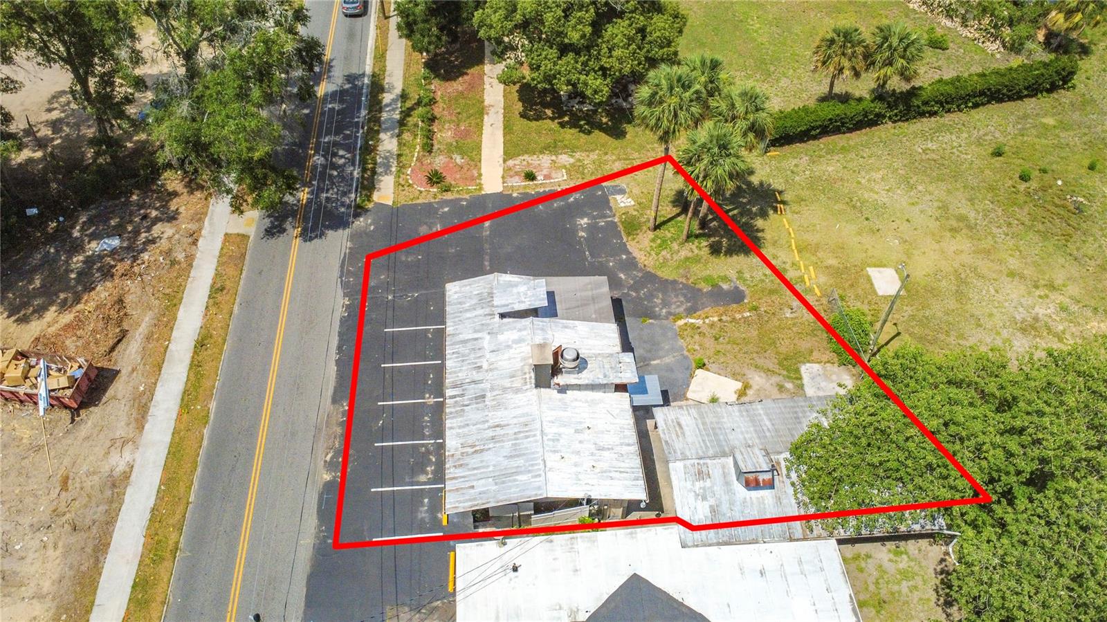 E Bates Avenue, FL
