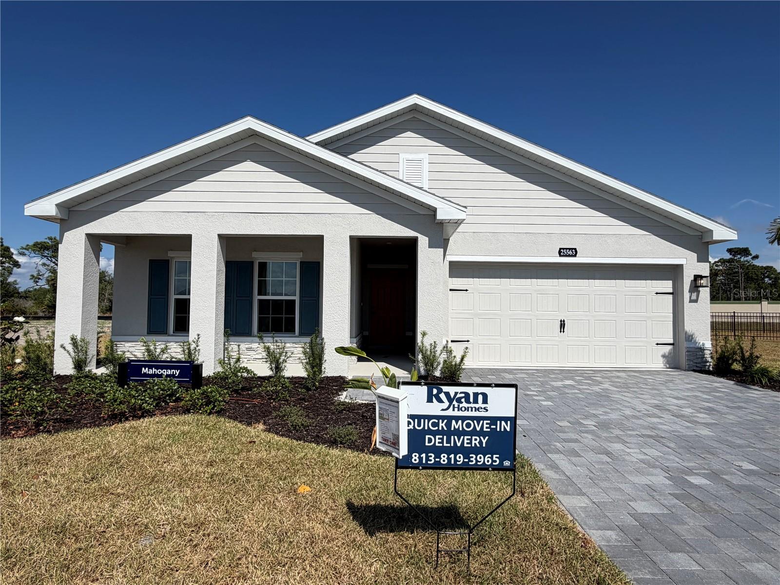 25563 Calusa Drive, FL