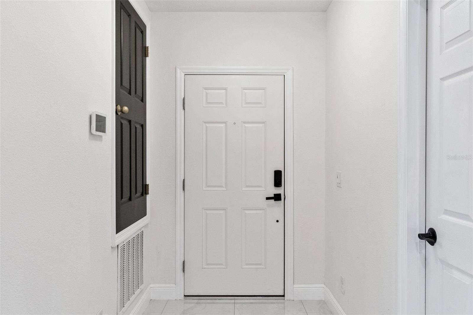 2581 Wadeview Loop, FL