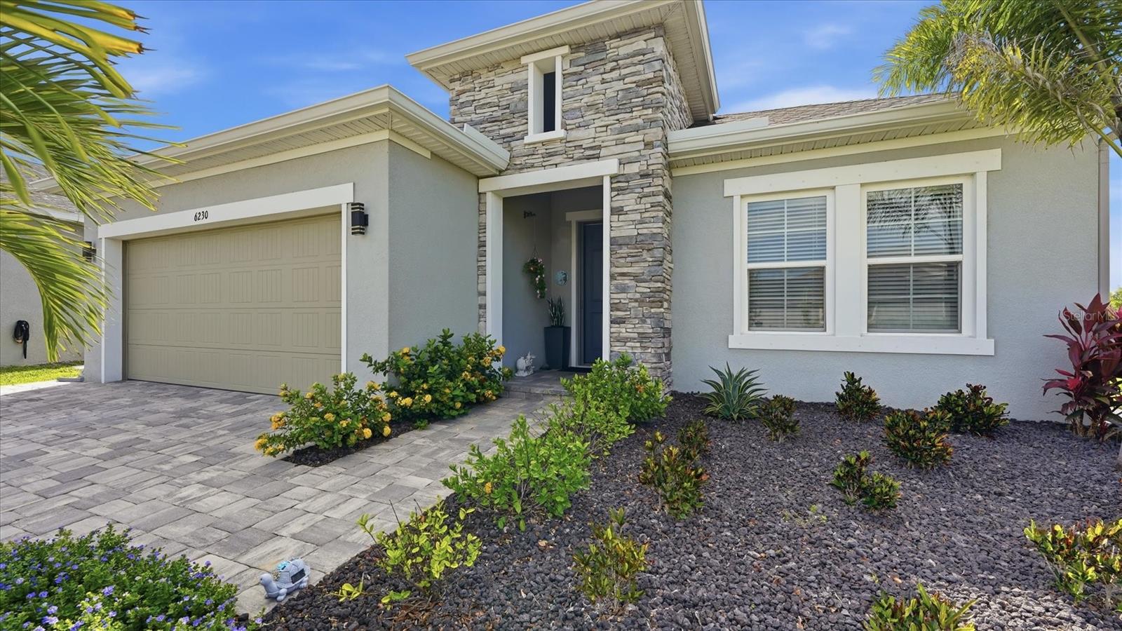 6230 Roadstead Court, FL