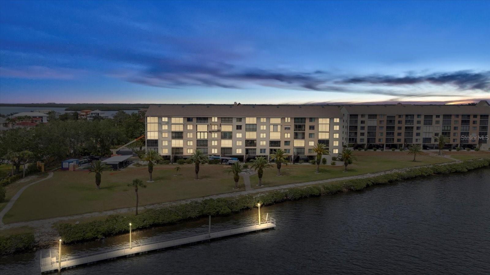 4550 Bay Boulevard, FL