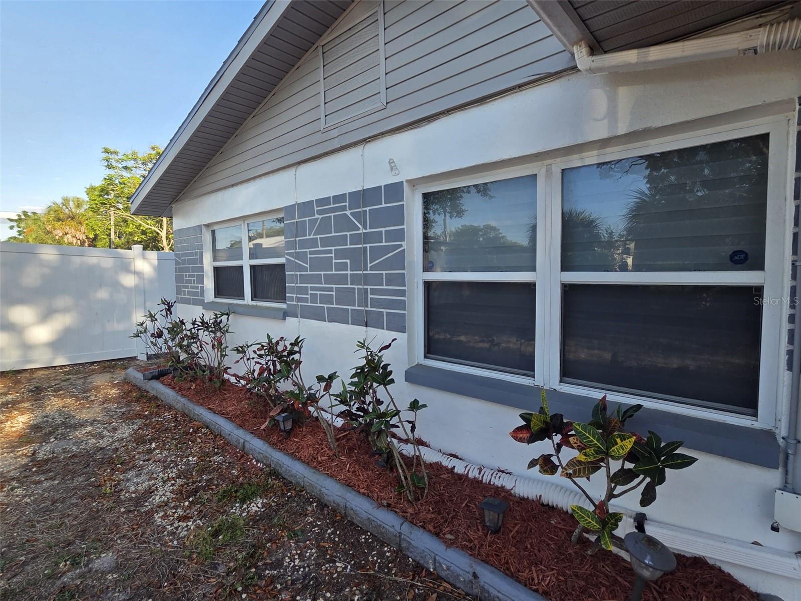 7216 James Street, FL
