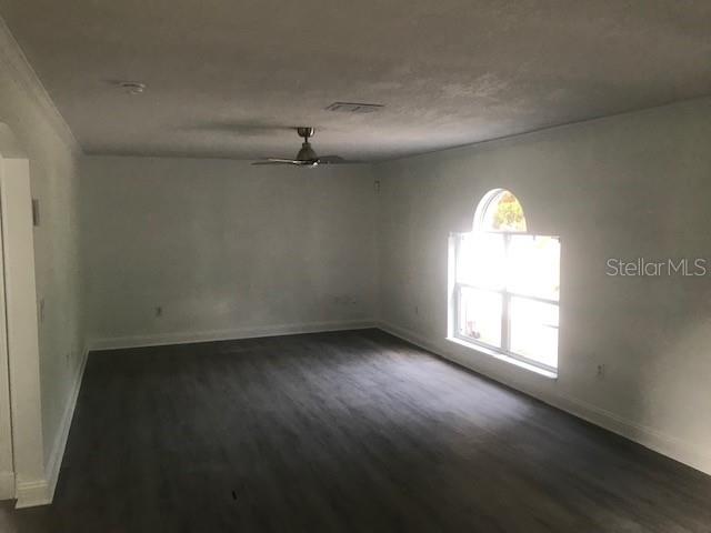 139 Oak View Place, FL
