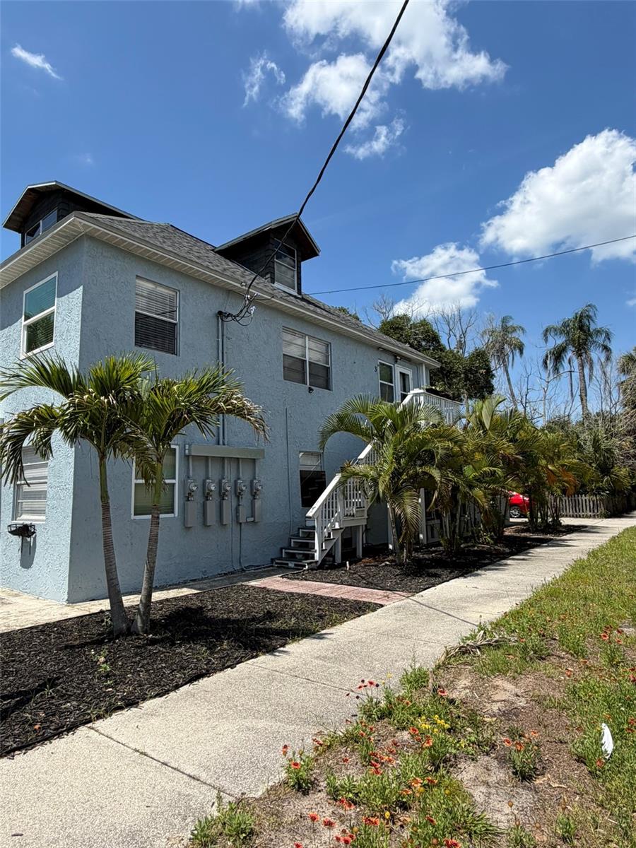 101 Lemon Street, FL
