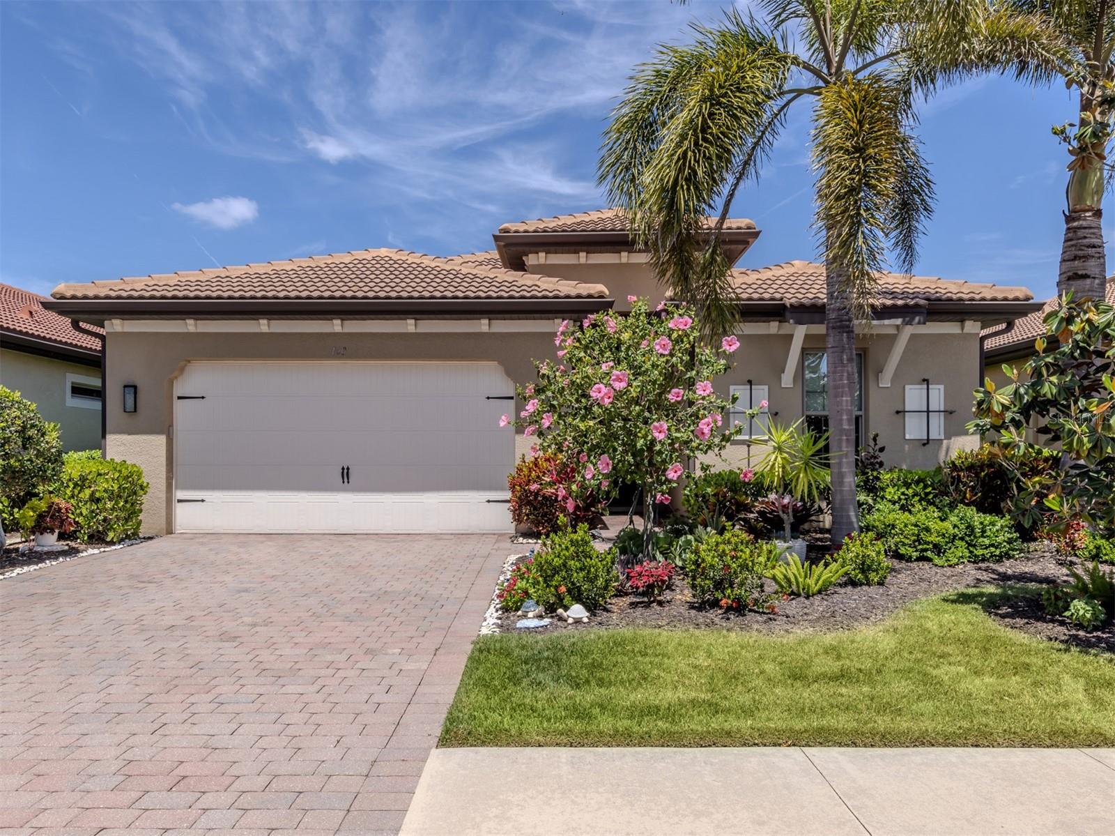 160 Maraviya Boulevard, FL