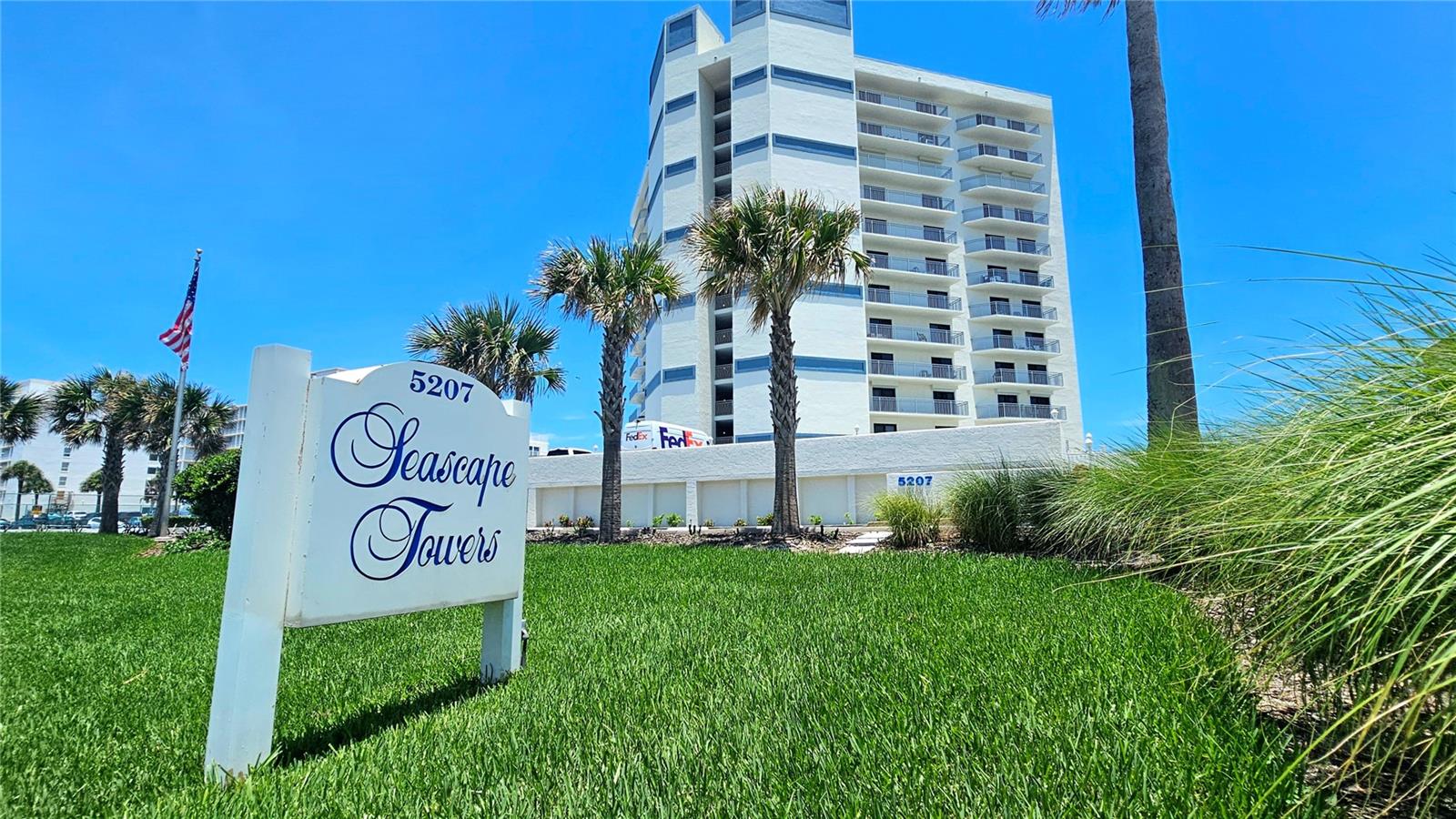 5207 Atlantic Avenue, FL