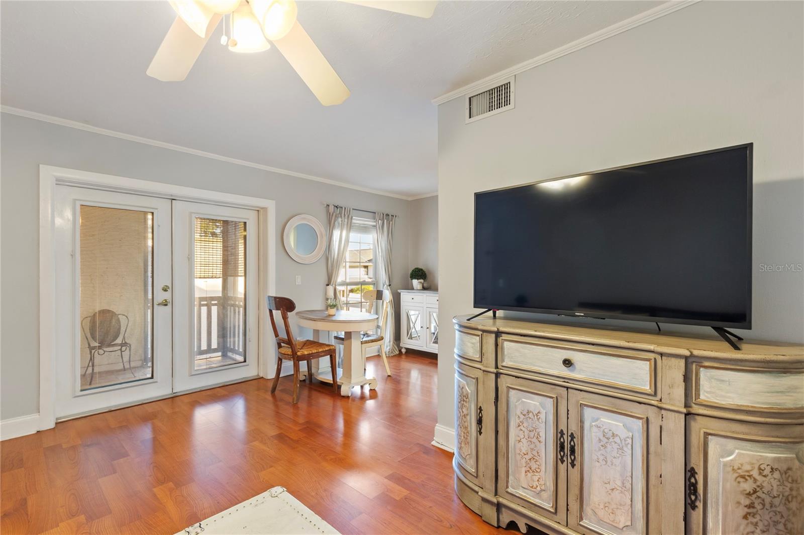 4611 North B Street, FL