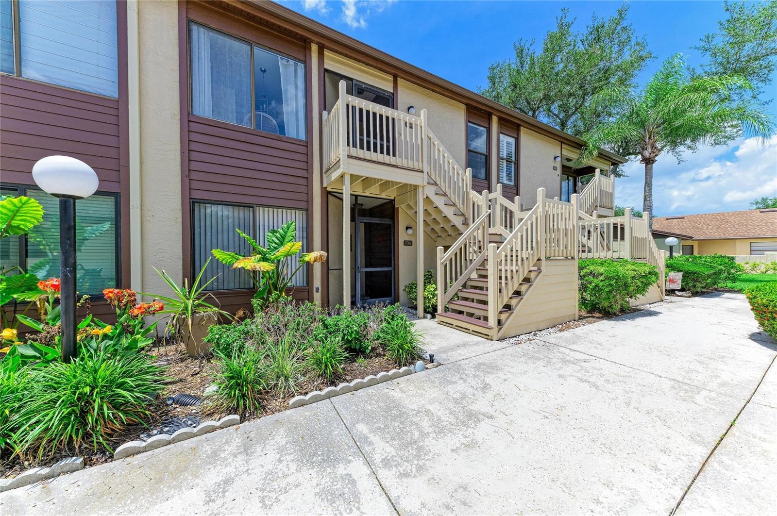 5709 Avista Drive, FL