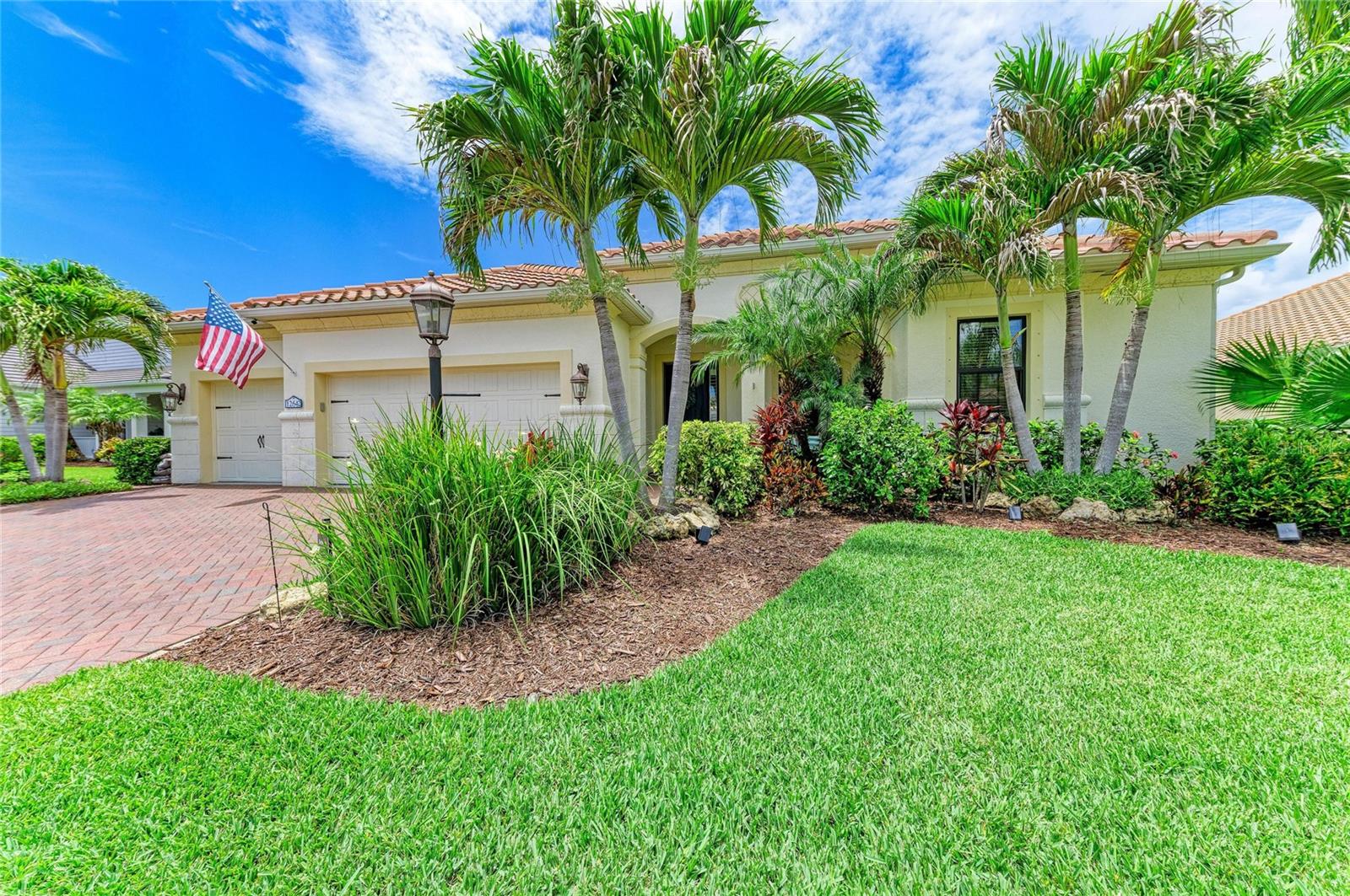 12642 Harney Street, FL