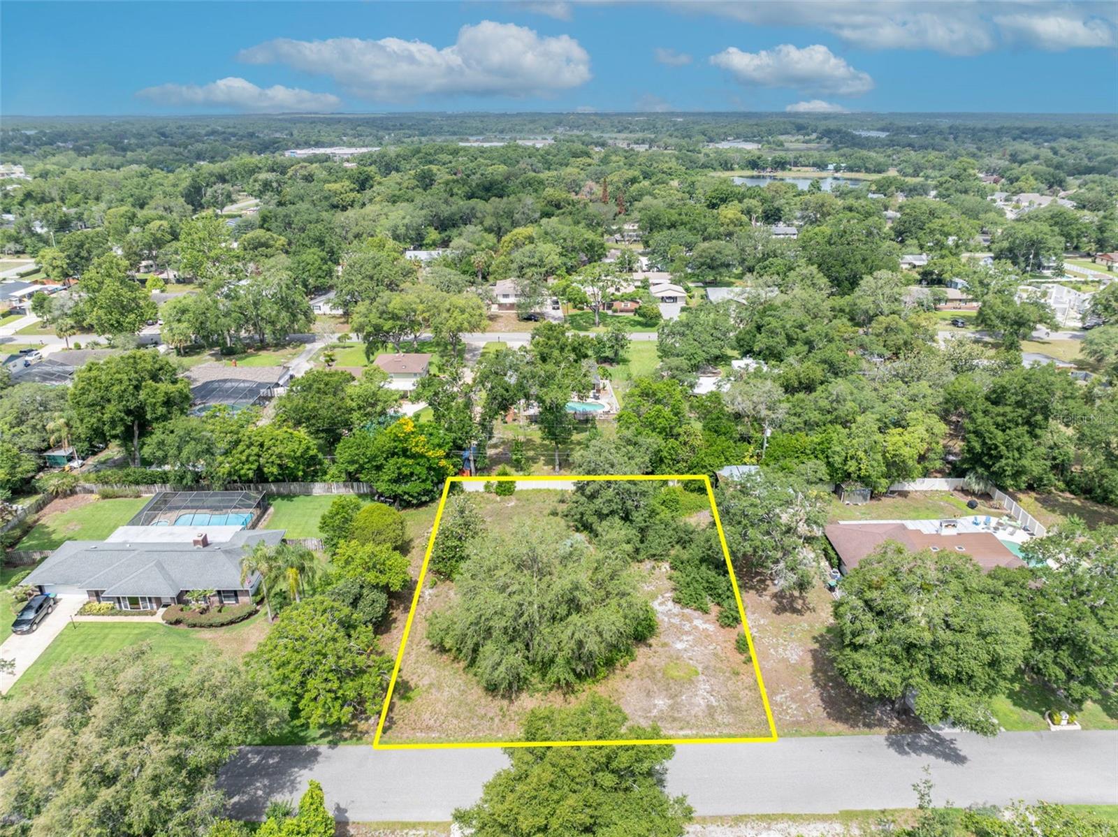 1500 Paula Dr, FL