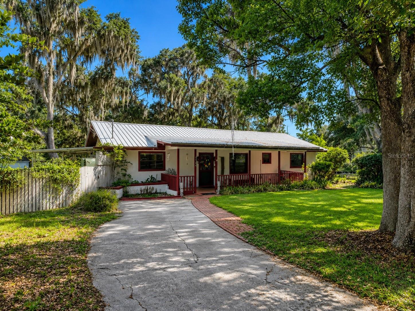 1724 Se 164th Cir, FL