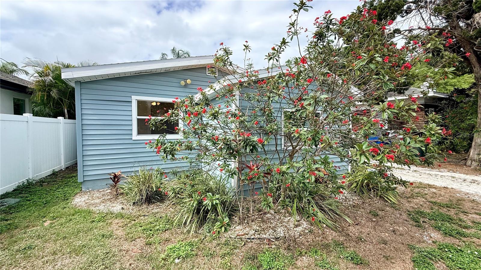 1016 Rosery Rd Nw, FL