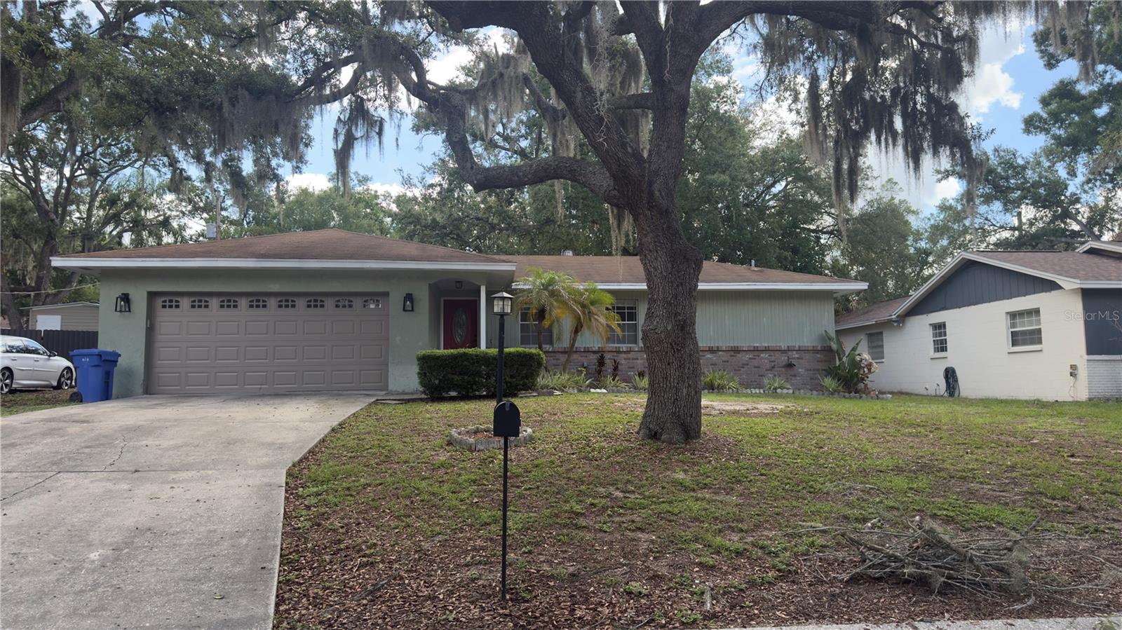 2209 Boxwood Way, FL