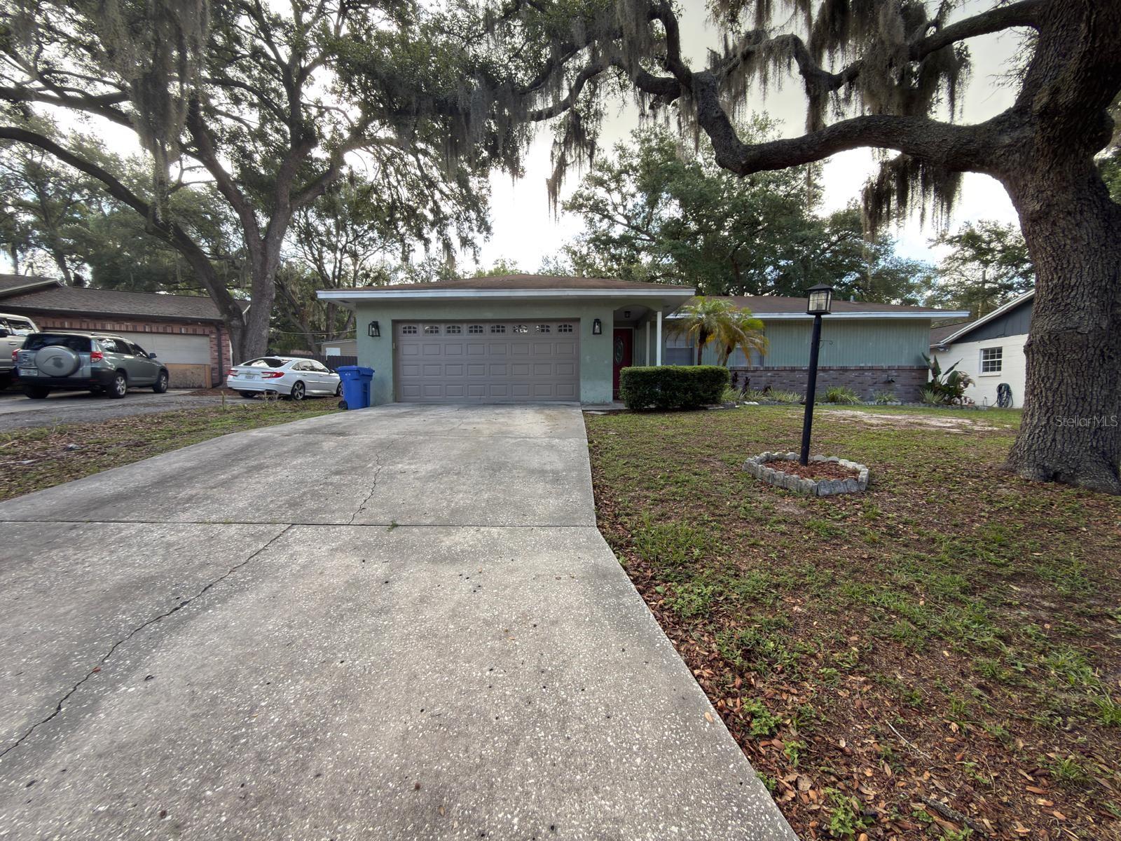 2209 Boxwood Way, FL