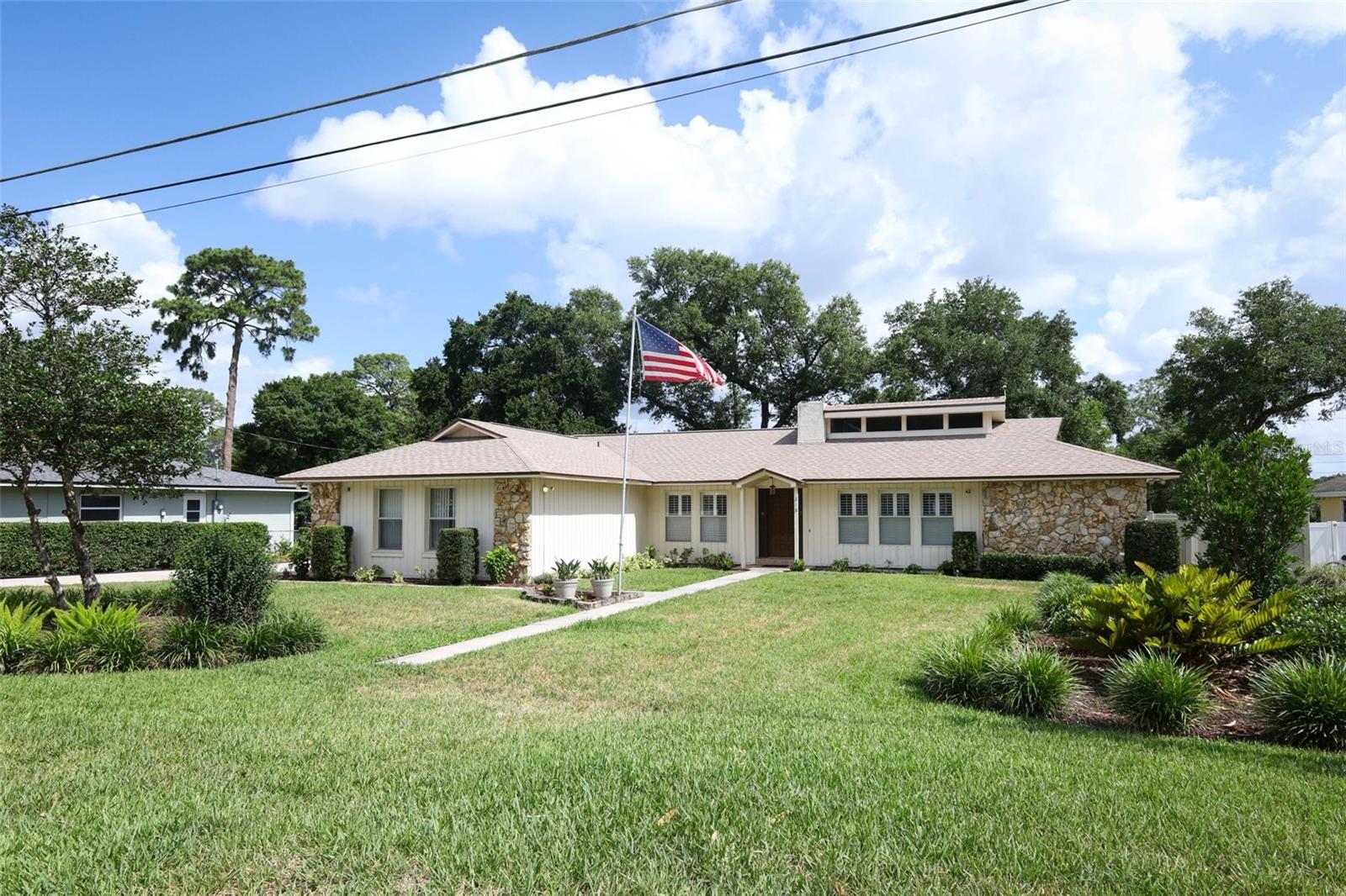 313 White Oak Drive, FL
