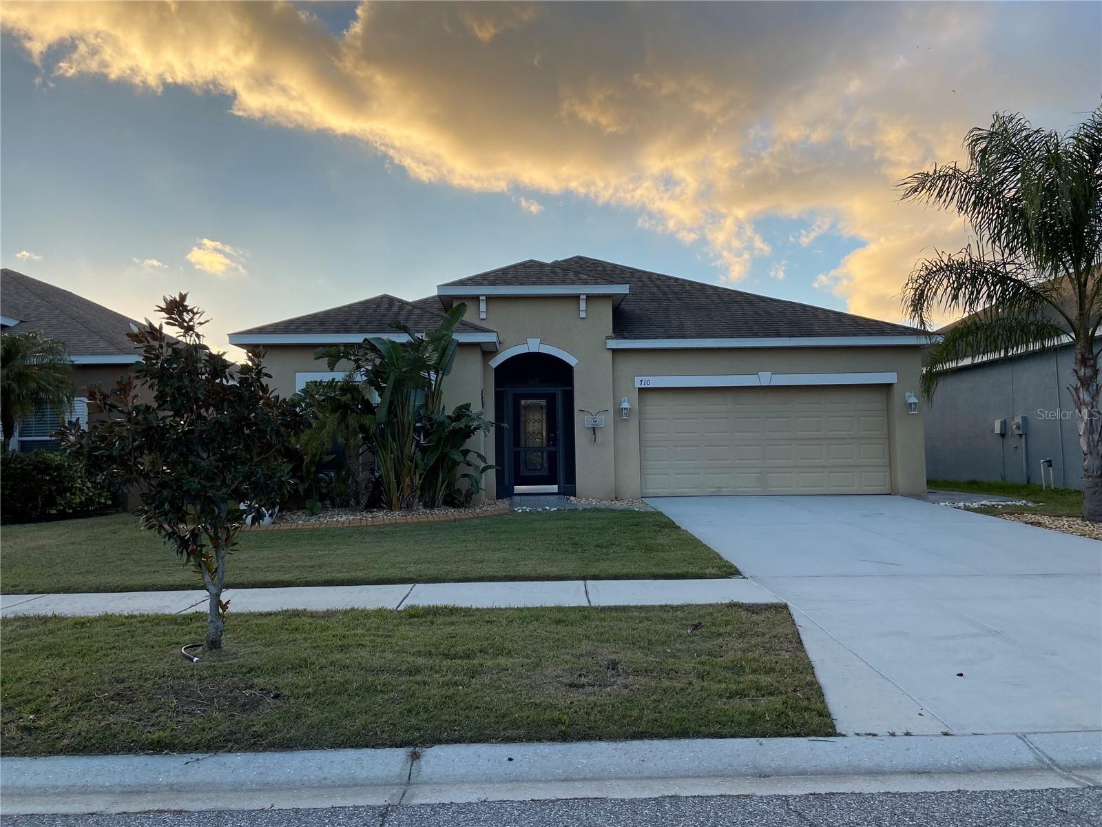710 Parker Den Dr, FL