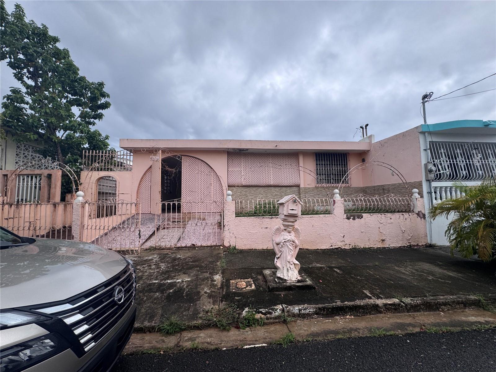 1006 Rodrigo Triana, PR