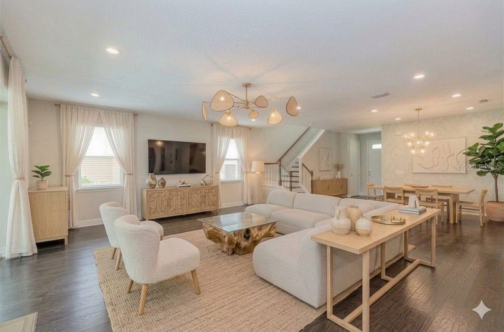 1130 Powersong Street, FL
