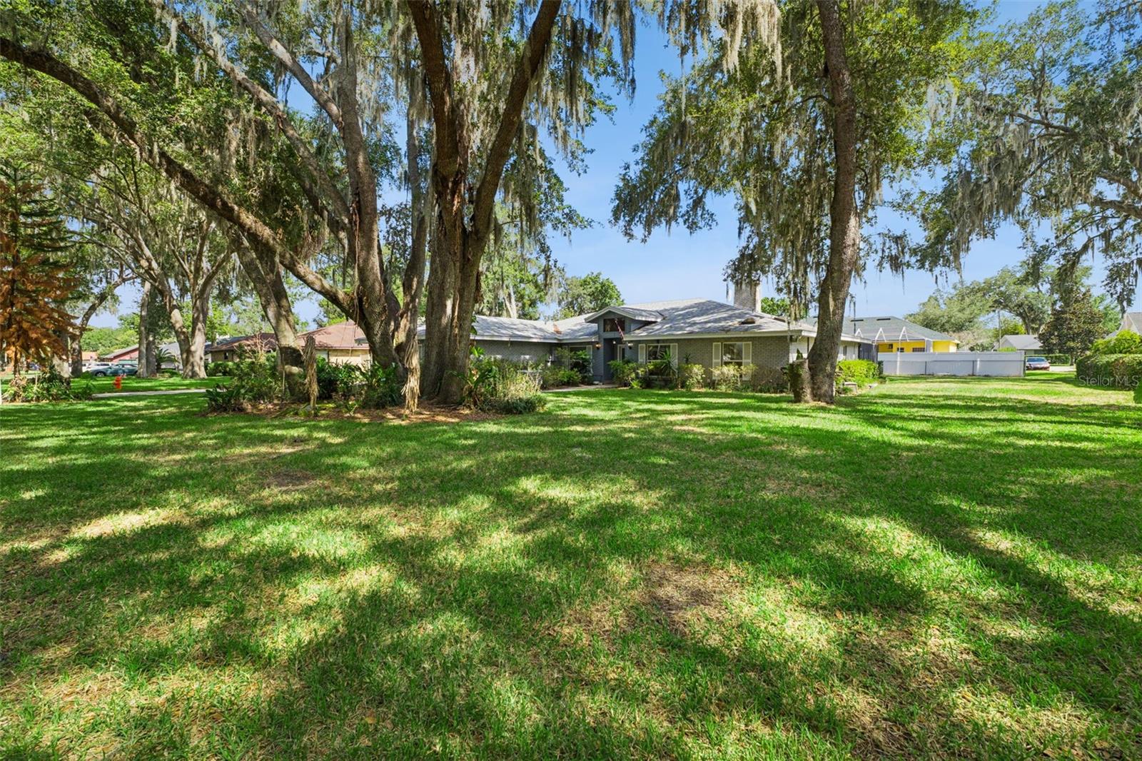 2610 Twelve Point Dr, FL