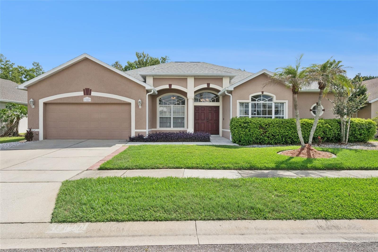 13429 Falcon Pointe Dr, FL