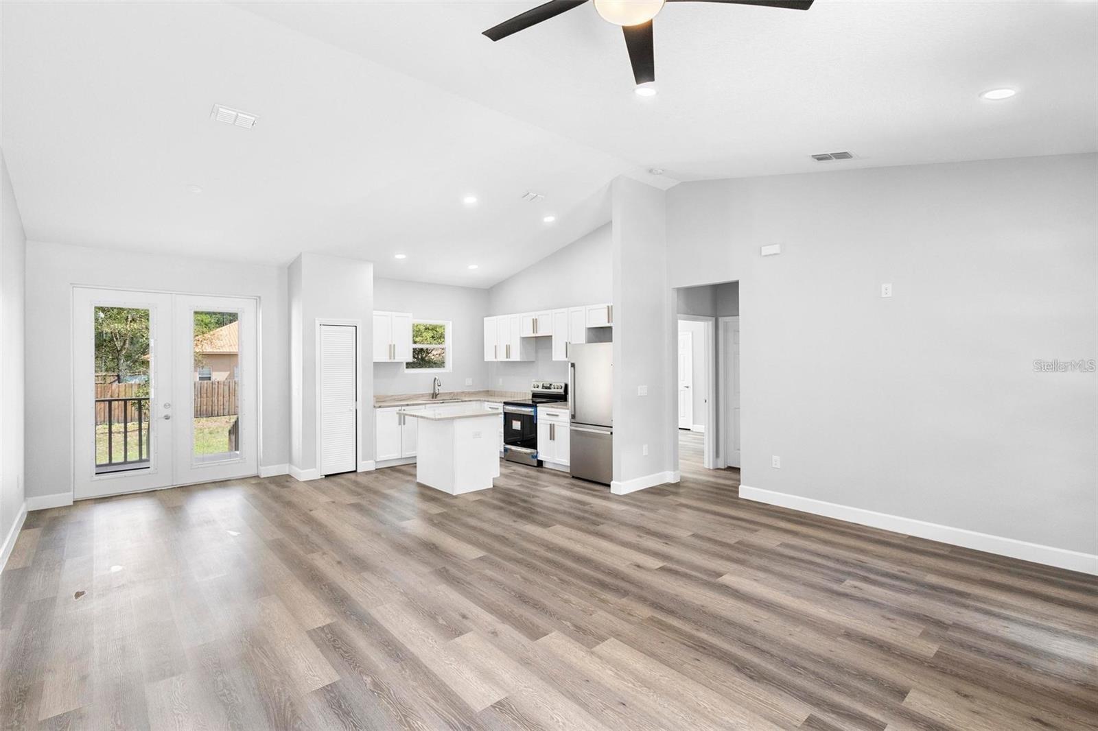 2379 8th Avenue, FL