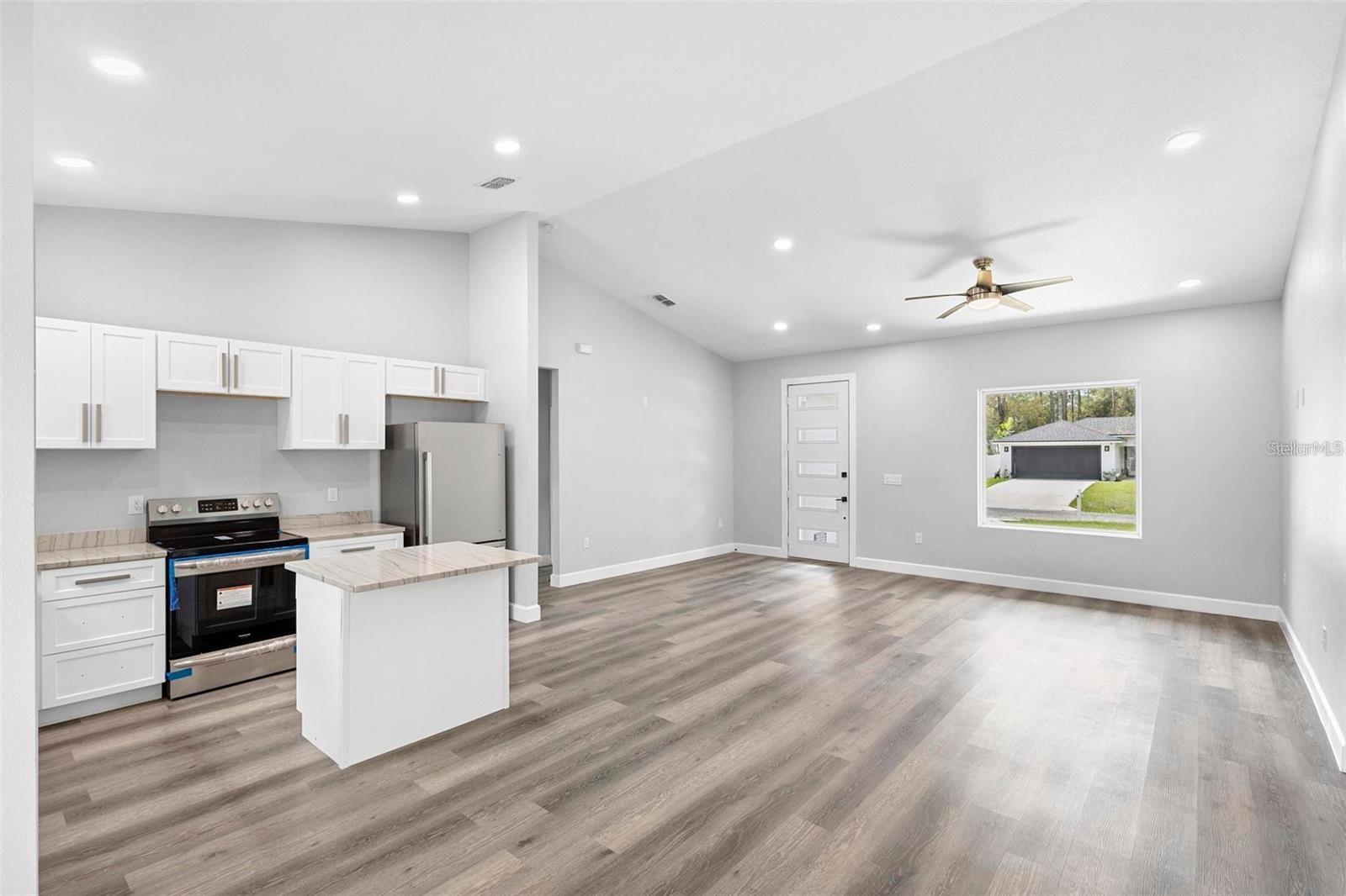 2379 8th Avenue, FL