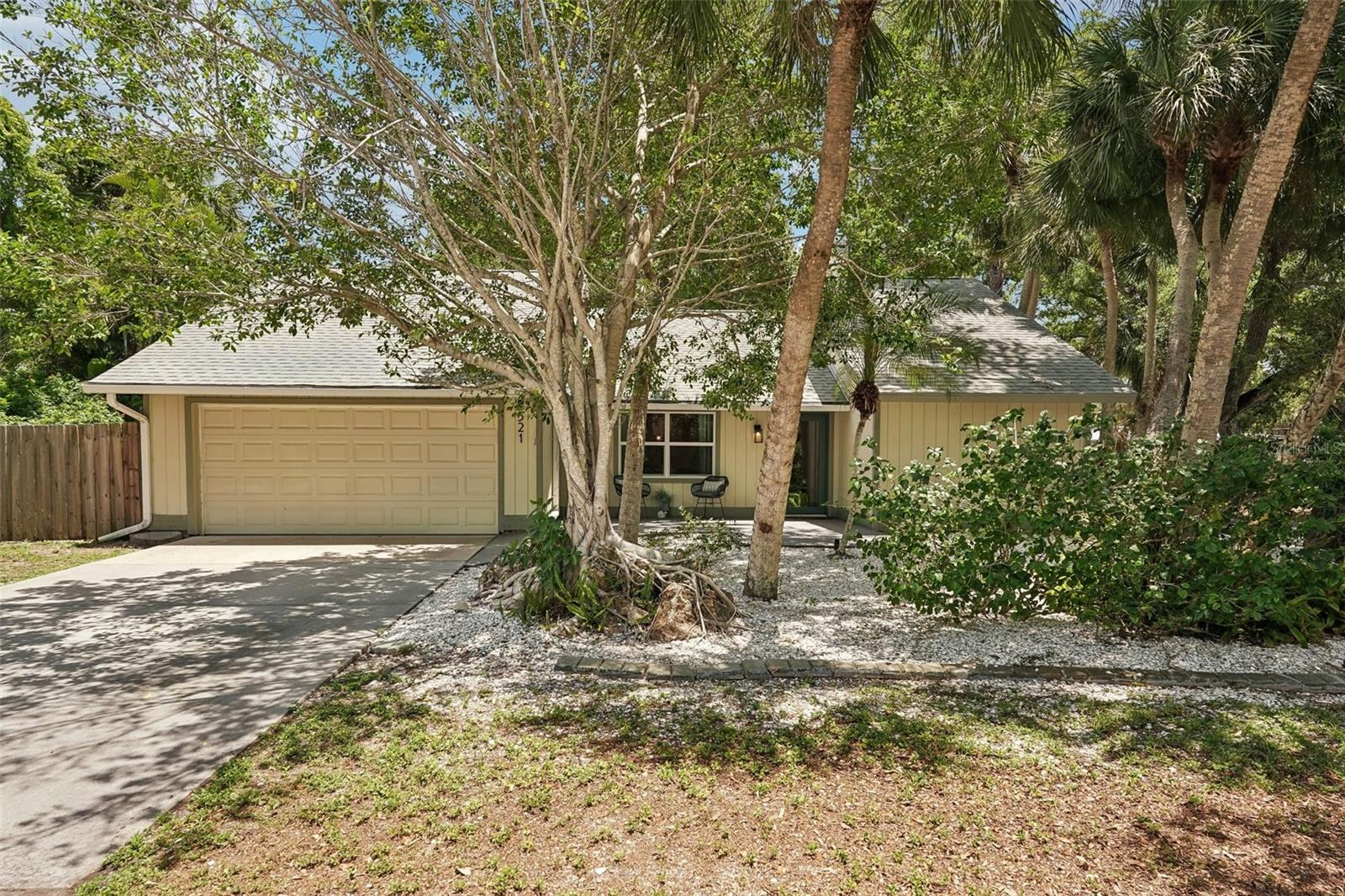 521 Avalon Road, FL