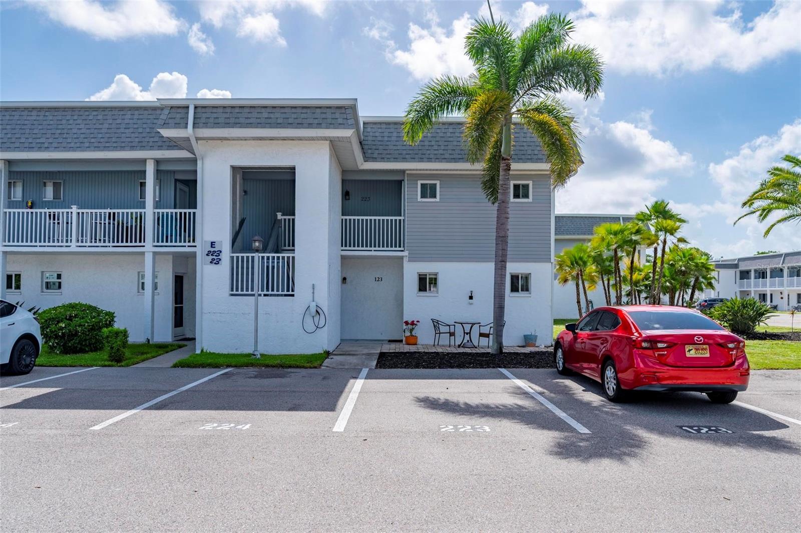 22375 Edgewater Dr #123, FL