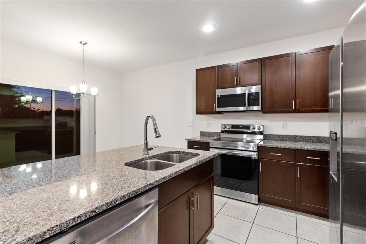 1200 Wahneta Drive, FL