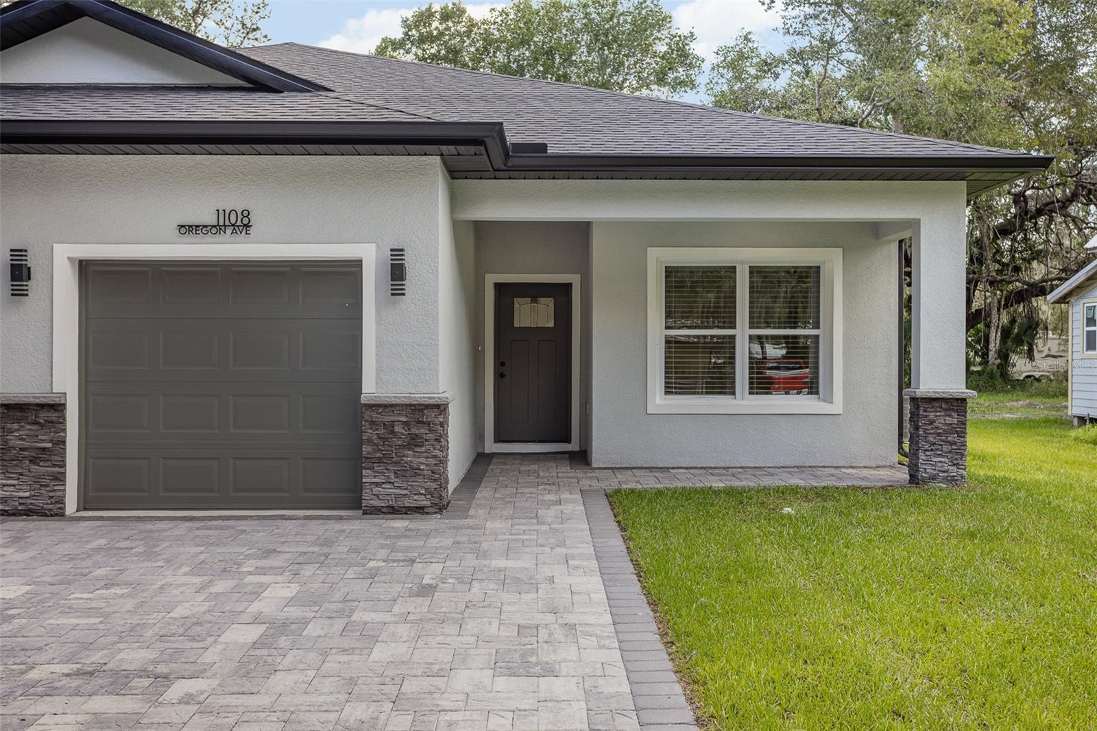 1108 Oregon Ave, FL