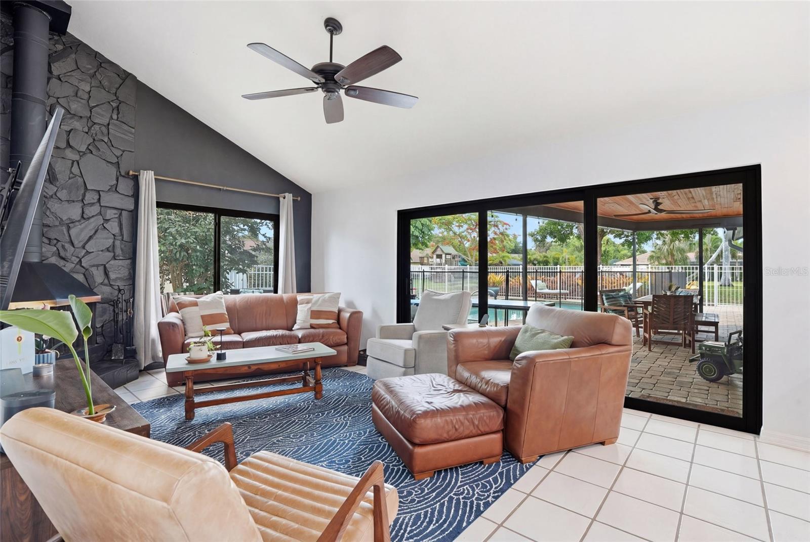 5837 Tallowood Cir, FL