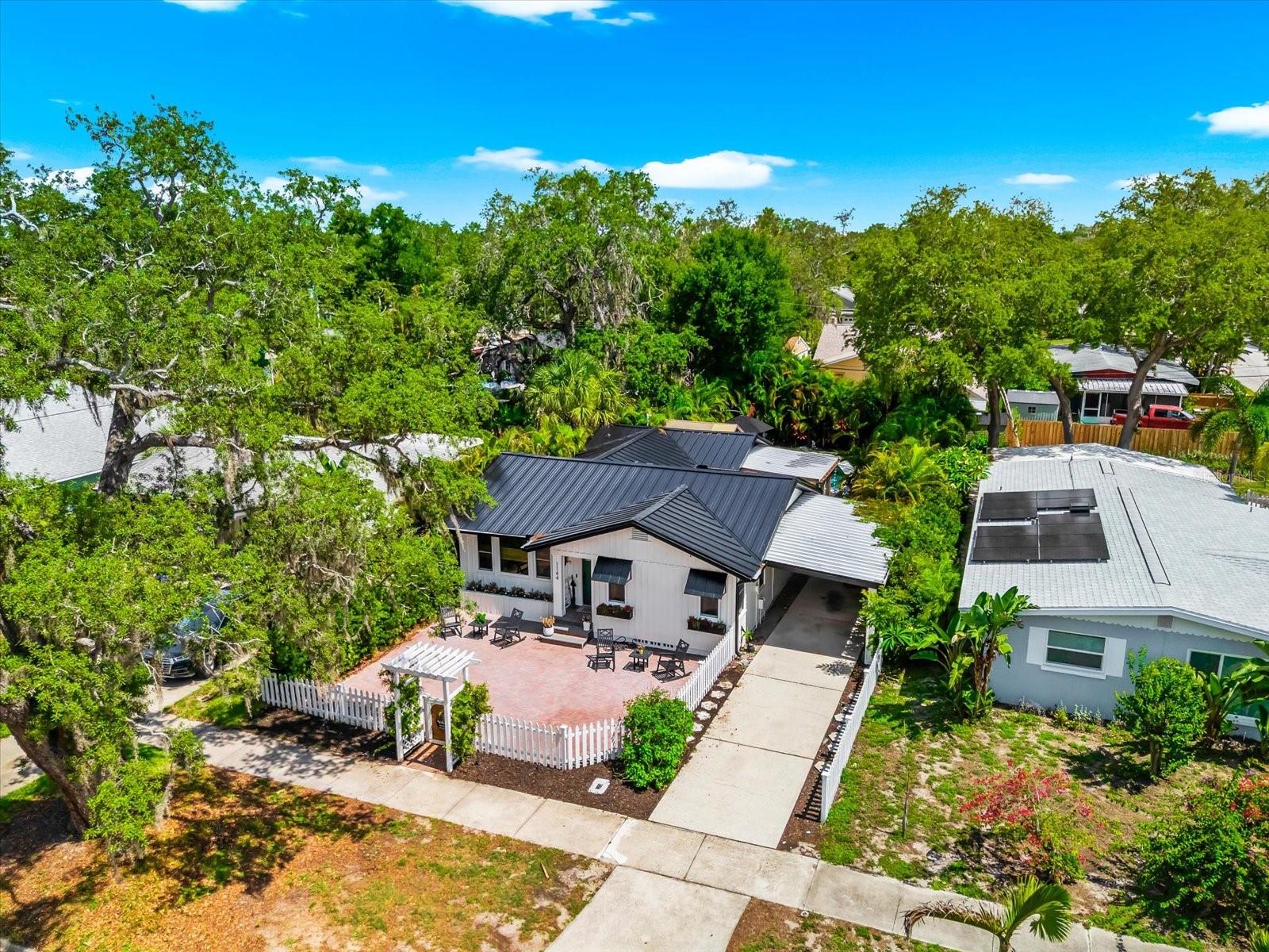 1144 Charles Street, FL
