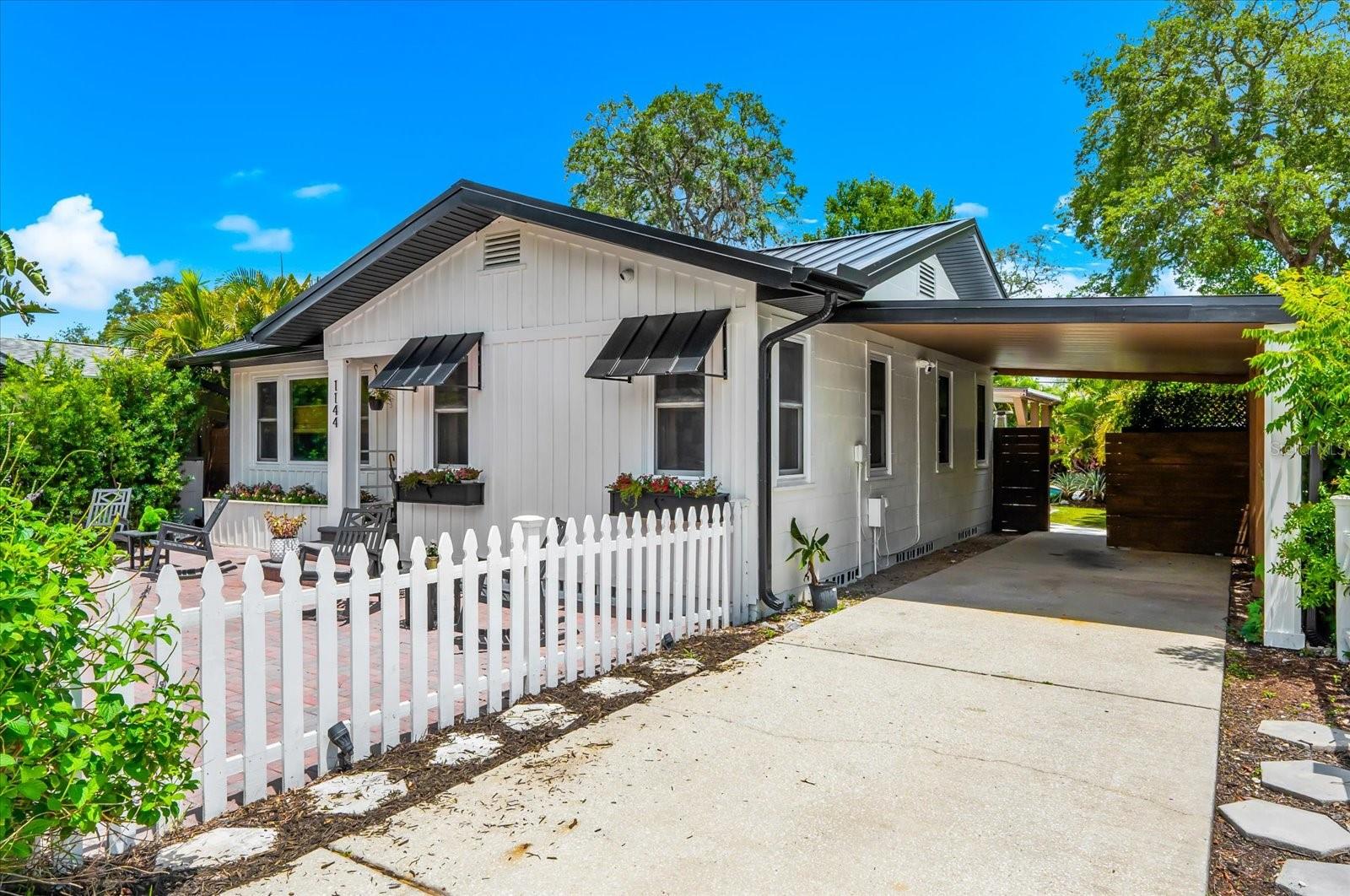 1144 Charles Street, FL