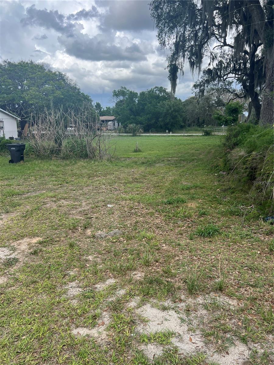 Shady Oak Ave, FL