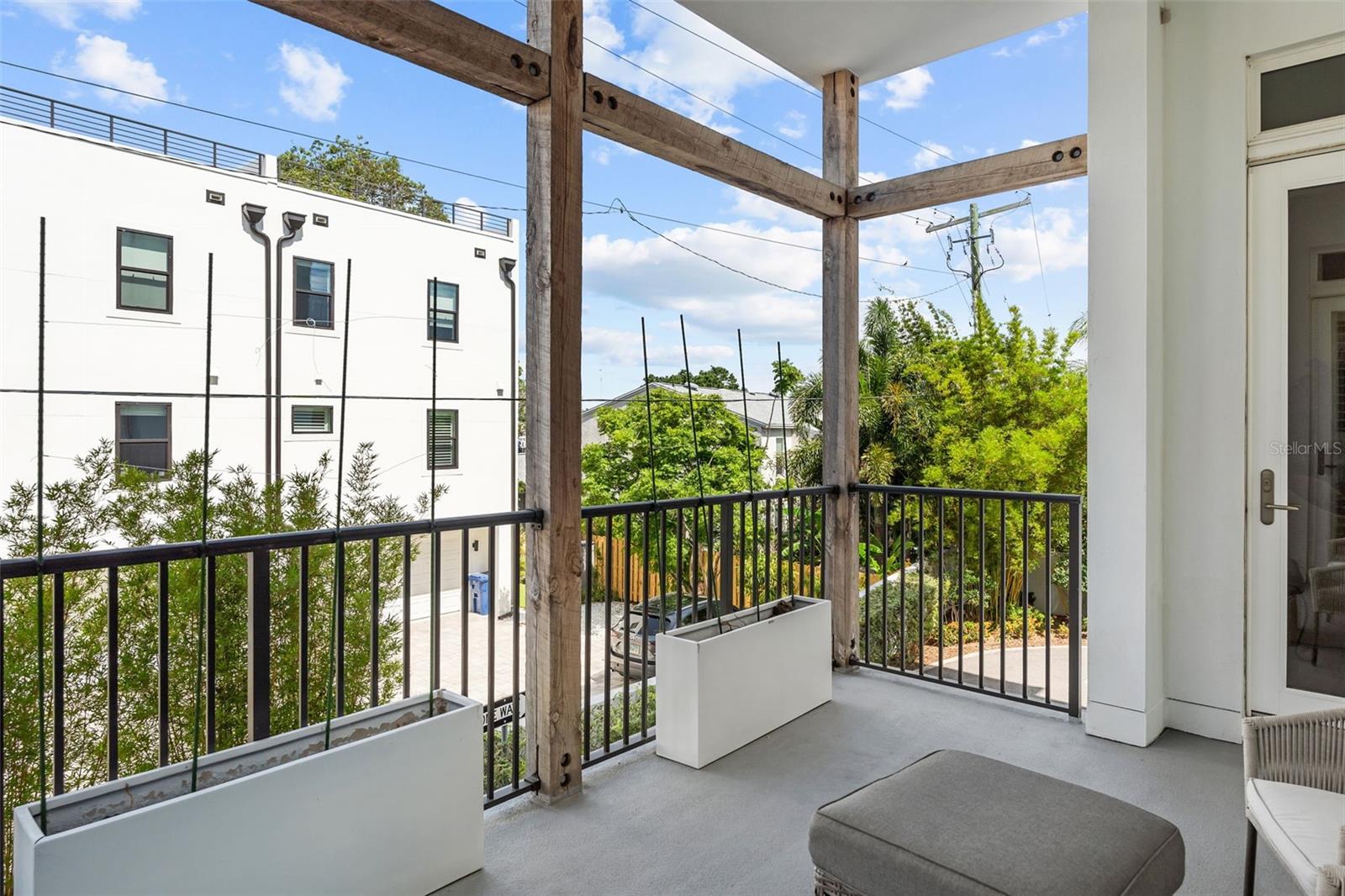 91 Davis Boulevard, FL