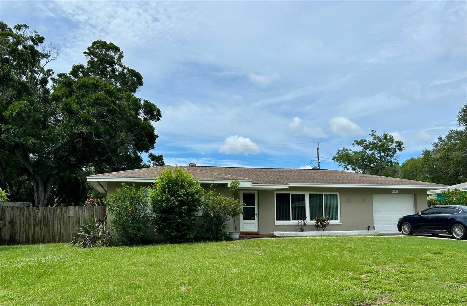 1615 Pinewood Drive, FL
