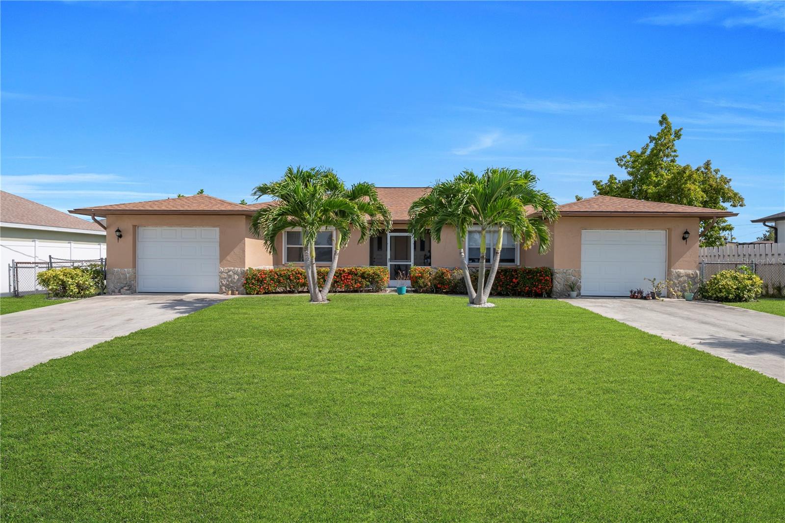 836 Sw Trafalgar Pkwy, FL