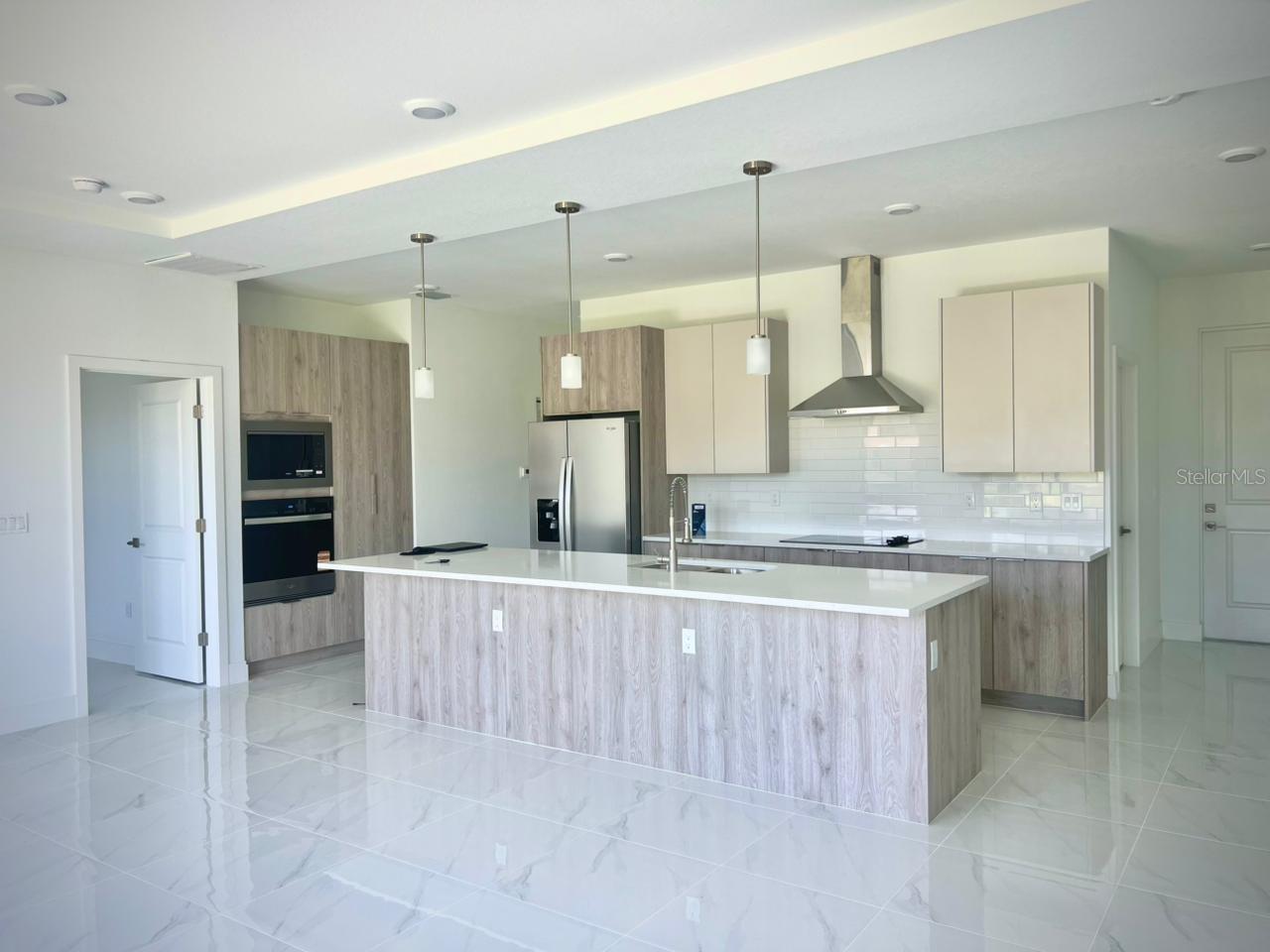 117 13th Street, FL